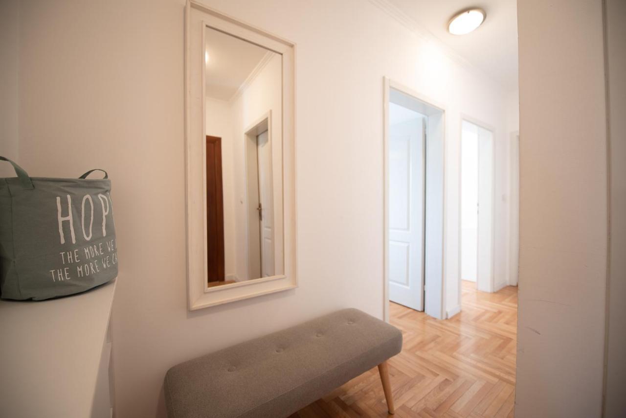 Ema Central Apartment Nowy Sad Zewnętrze zdjęcie