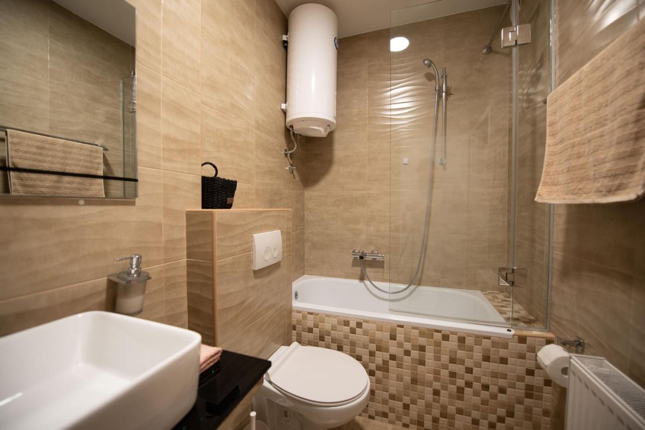 Ema Central Apartment Nowy Sad Zewnętrze zdjęcie